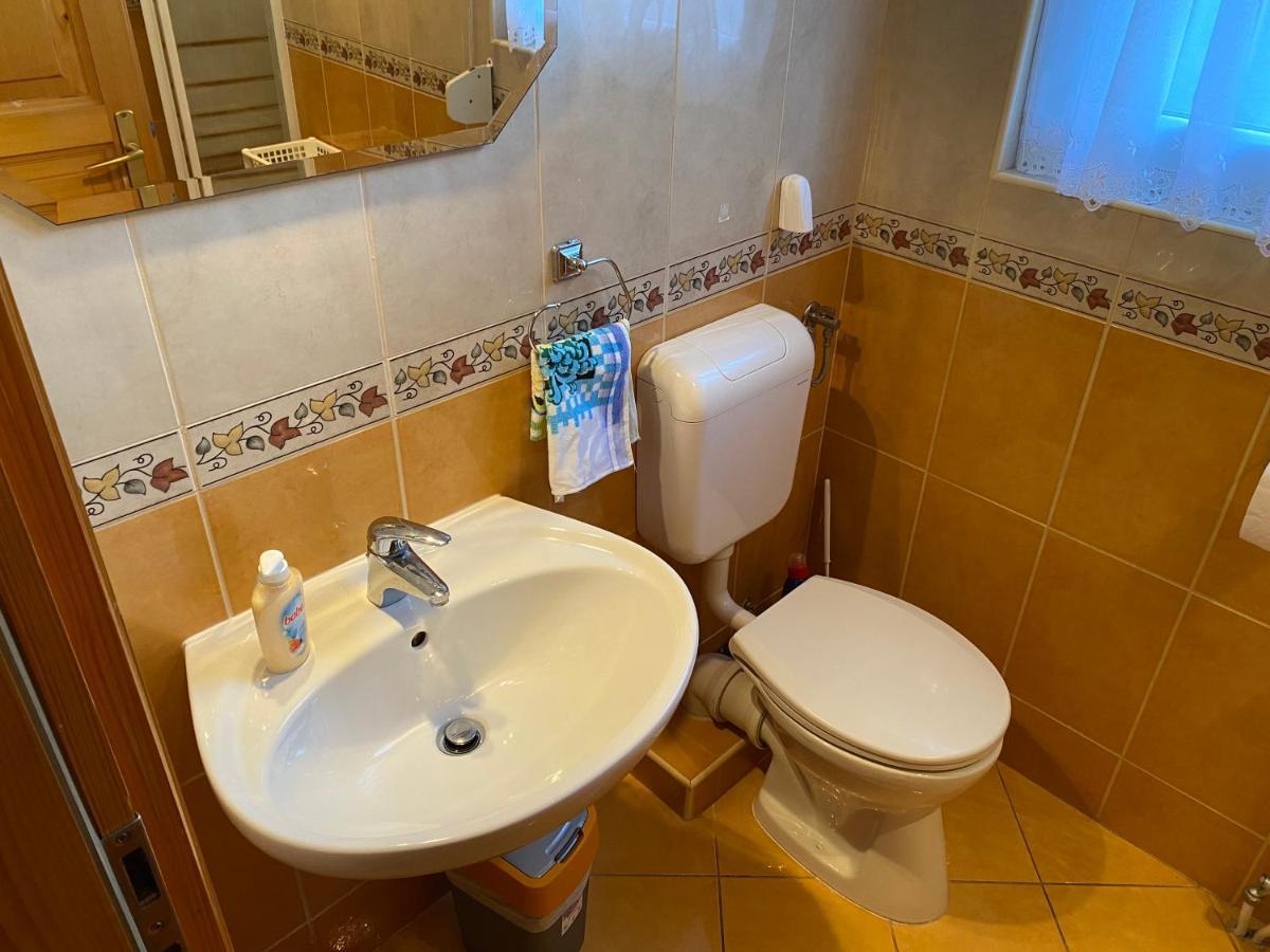 Arnyas Haz Apartment Balatonlelle Bagian luar foto